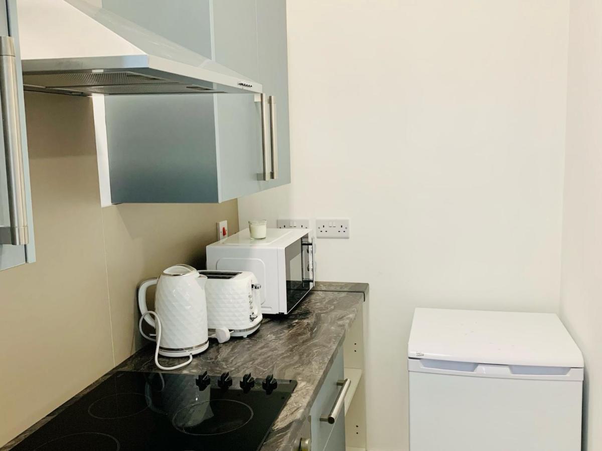 Marina Apartments แบรดฟอร์ด ภายนอก รูปภาพ